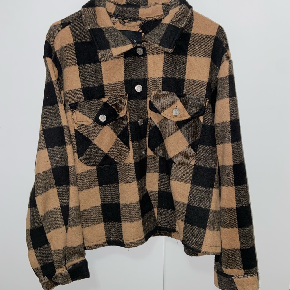 Tan & Black plaid Shacket - Size: XL
